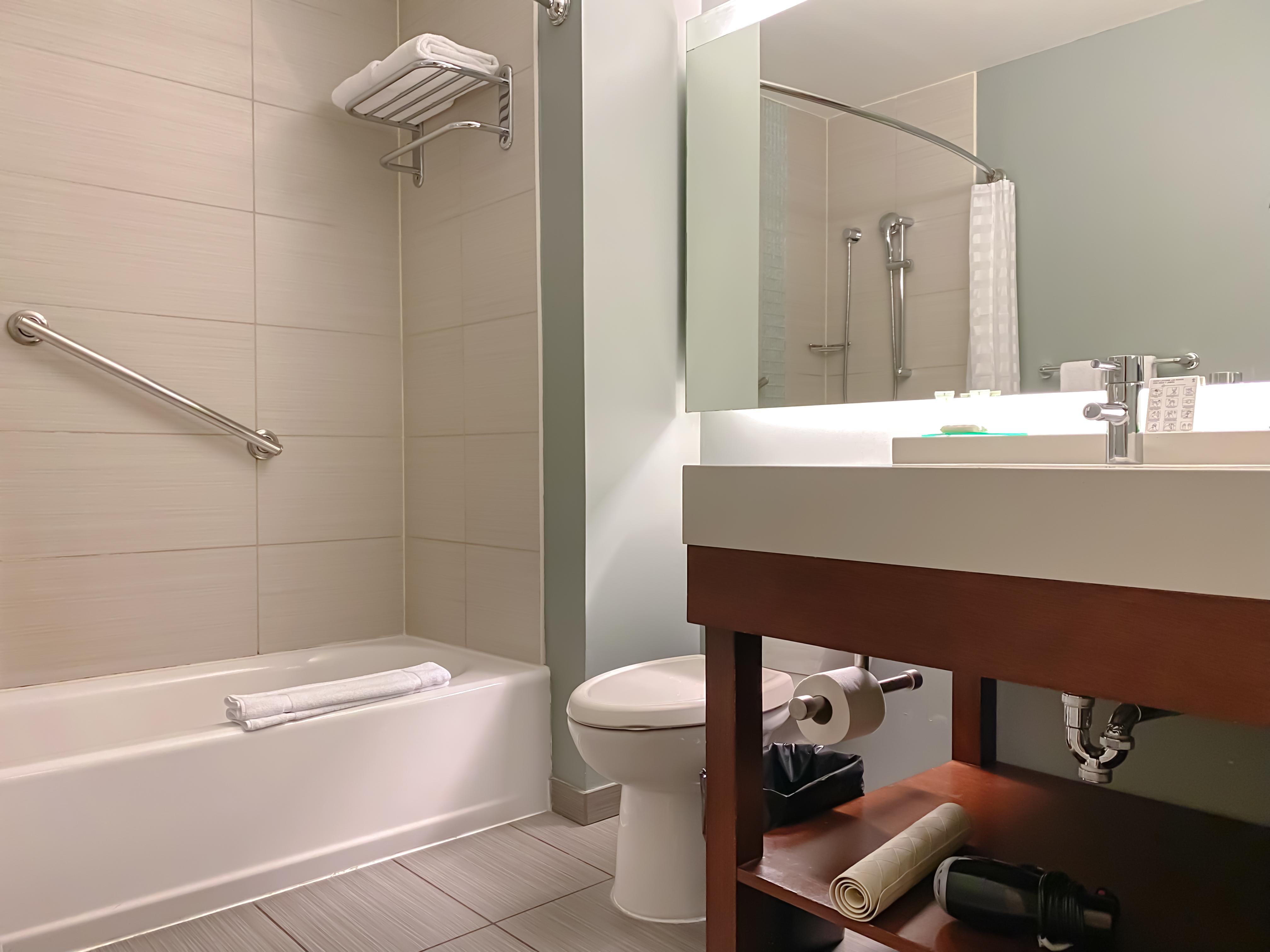 Hyatt Place San Jose Pinares